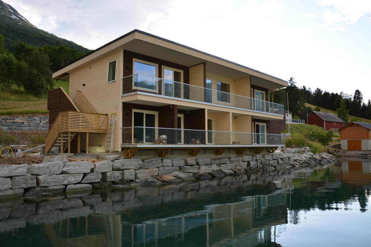 Nesset Fjordcamping Olden Bagian luar foto