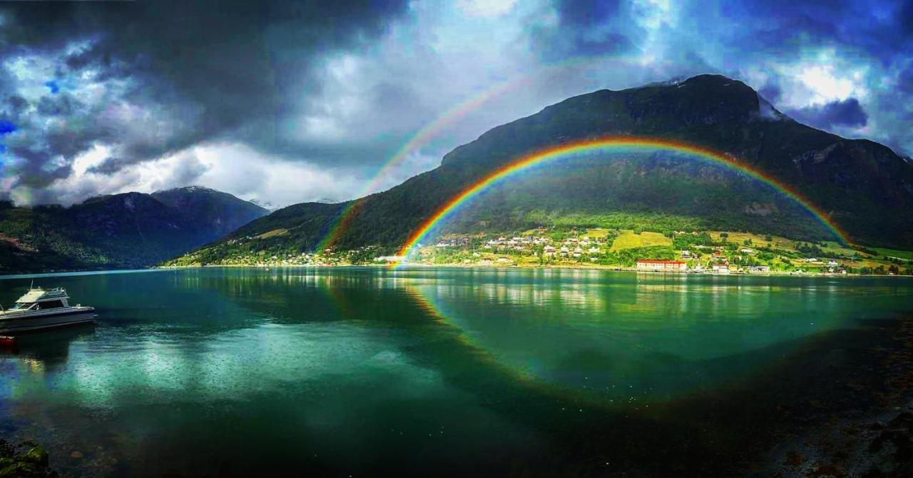 Nesset Fjordcamping Olden Bagian luar foto