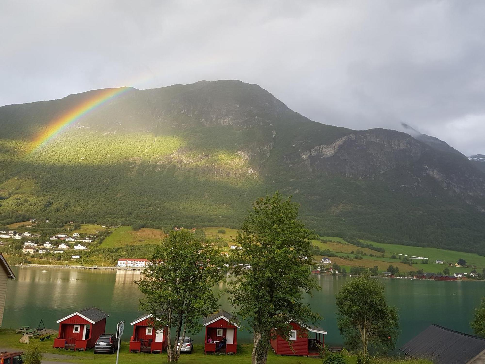 Nesset Fjordcamping Olden Bagian luar foto