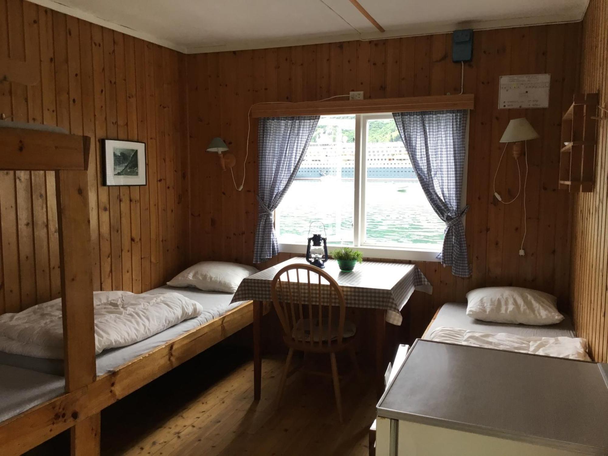 Nesset Fjordcamping Olden Bagian luar foto