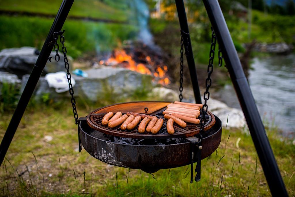 Nesset Fjordcamping Olden Bagian luar foto